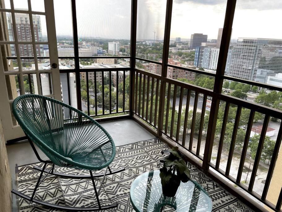 Home Away From Home Condo Downtown Atl 16Th Floor Atlanta Exterior photo